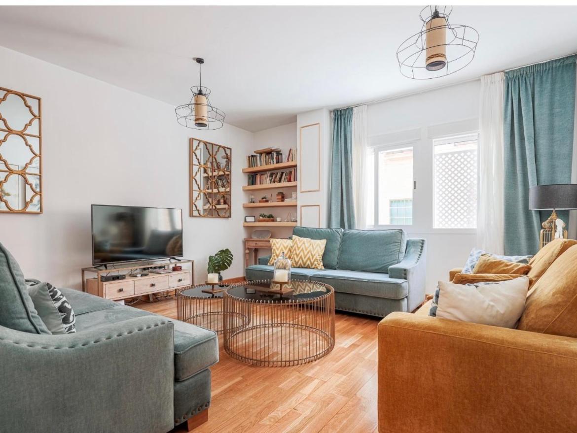 Exclusivo Duplex Con Terraza En Sevilla מראה חיצוני תמונה