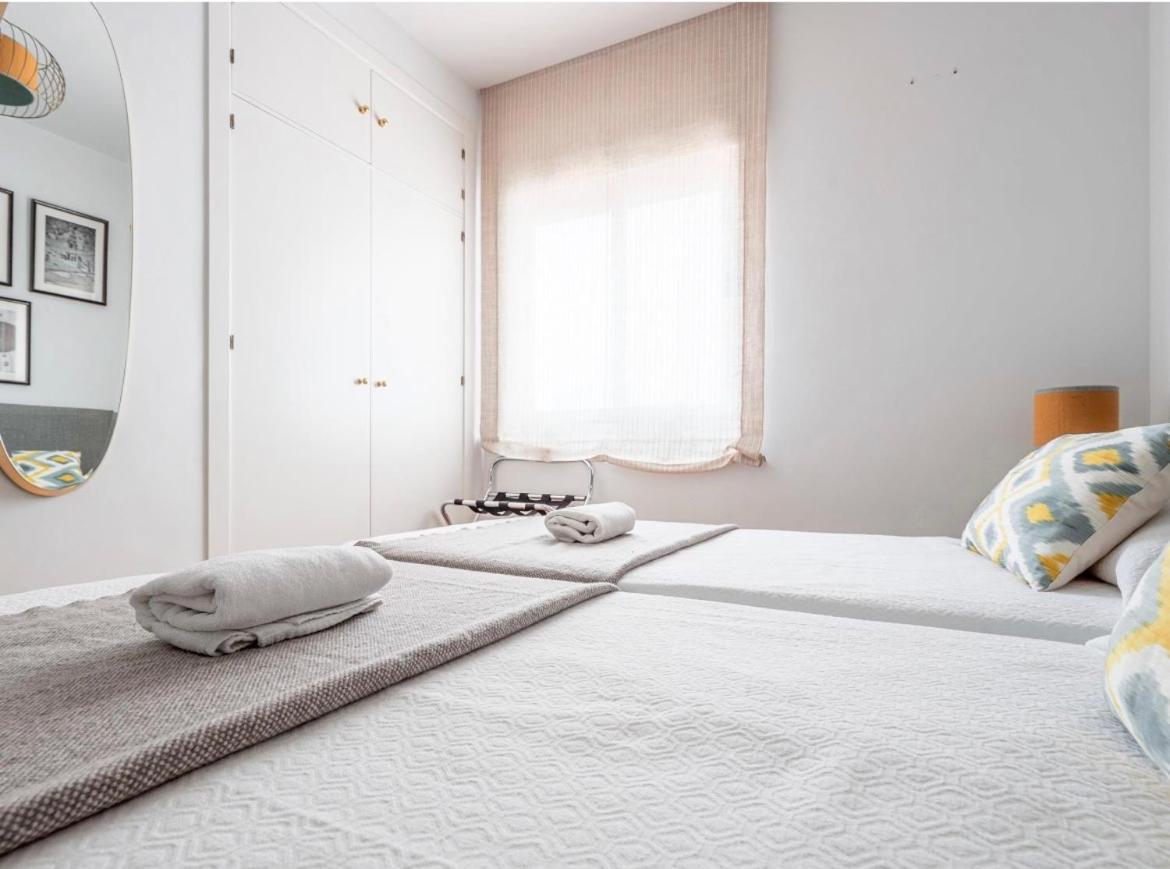 Exclusivo Duplex Con Terraza En Sevilla מראה חיצוני תמונה