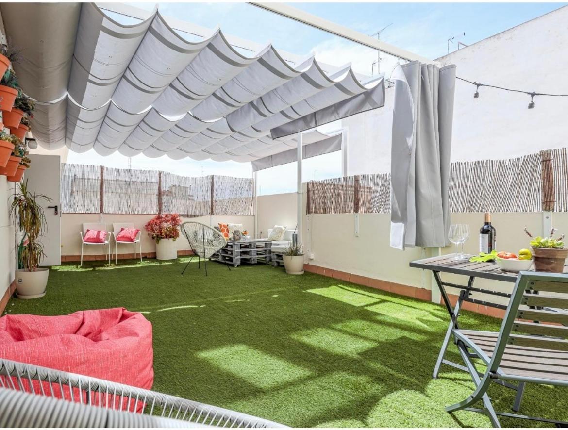 Exclusivo Duplex Con Terraza En Sevilla מראה חיצוני תמונה